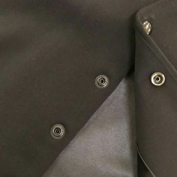 Vest 18 inch flat lay - Picture 3 of 3